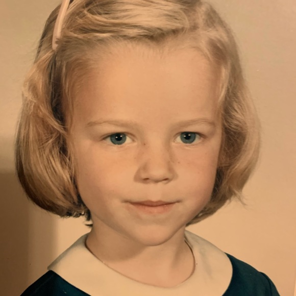 Meet your Posher, Tammy - Picture 1 of 1